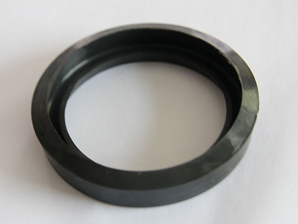 Grooved flange sealing ring